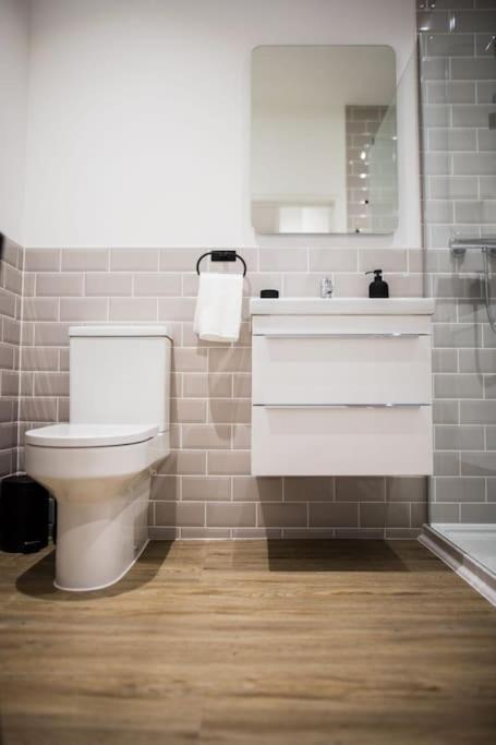 Urban Bliss Apartment บอร์นมัธ ภายนอก รูปภาพ