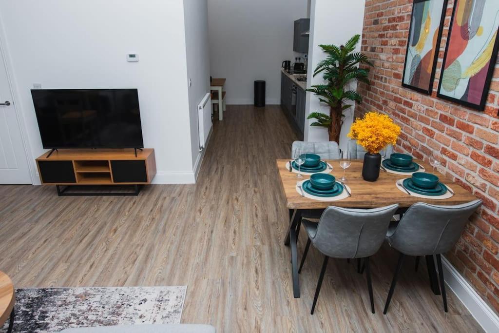 Urban Bliss Apartment บอร์นมัธ ภายนอก รูปภาพ